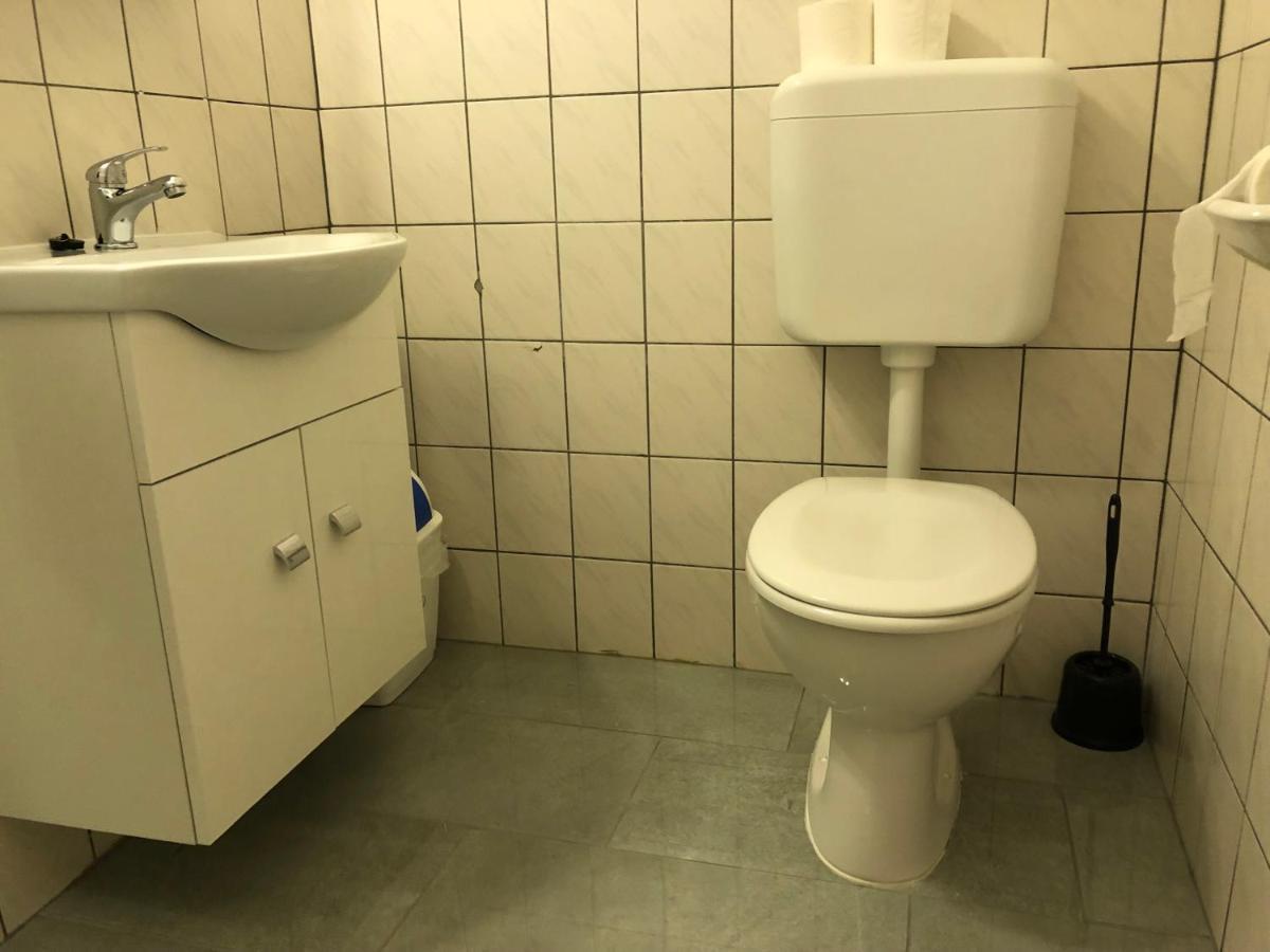 Tisza-Kert Apartmanok Tiszafüred エクステリア 写真