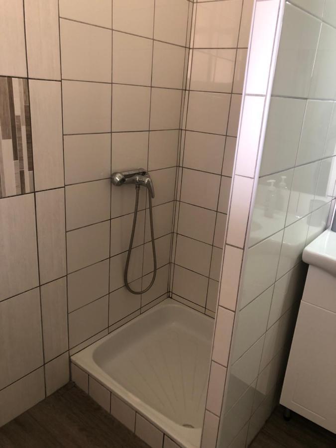 Tisza-Kert Apartmanok Tiszafüred エクステリア 写真